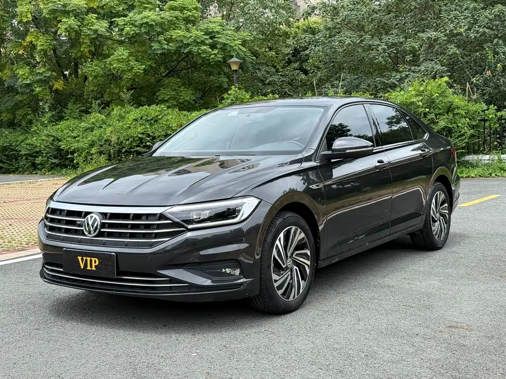 Volkswagen Sagitar 2022