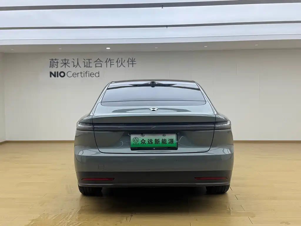 NIO ET7 2023