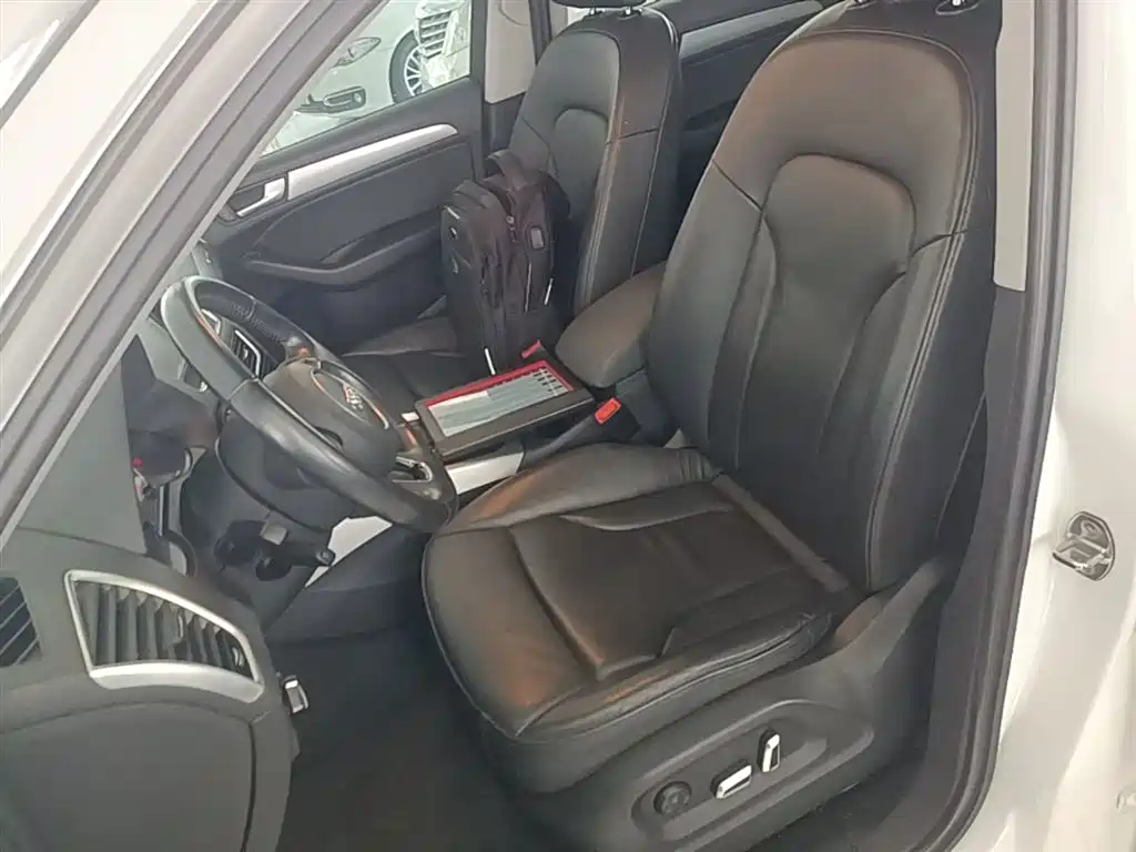 Audi Q5 2015 — фото 15