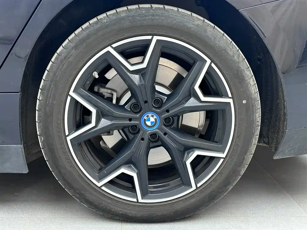 BMW i3 2024 — фото 18