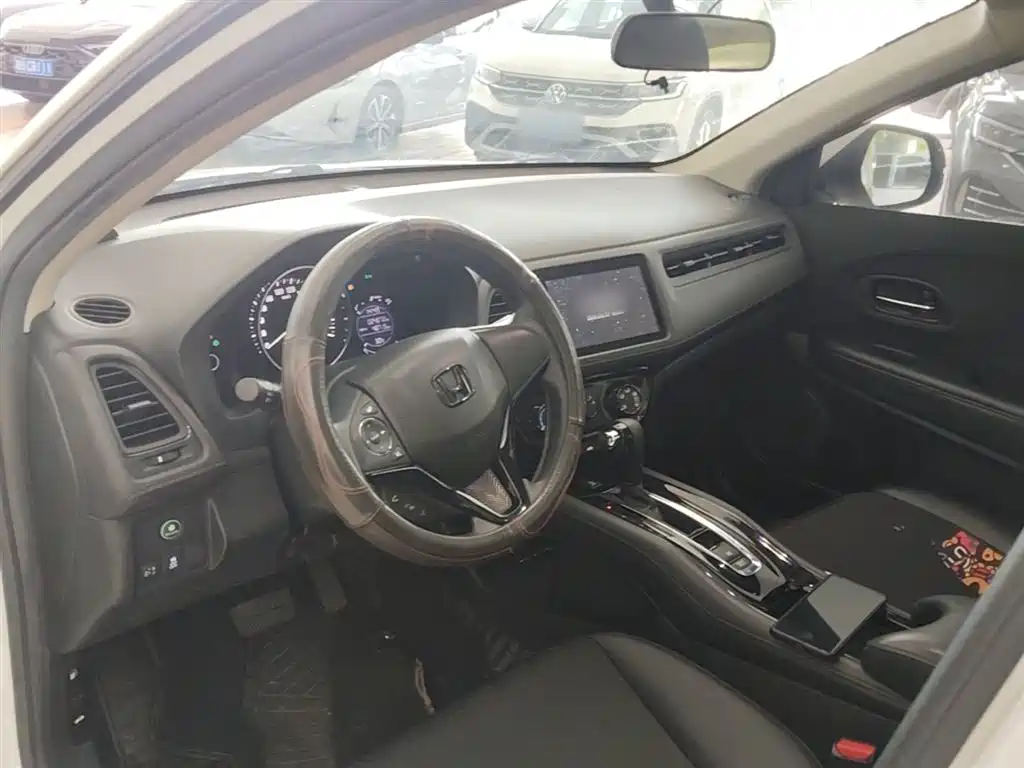 Honda Vezel 2021 — фото 10