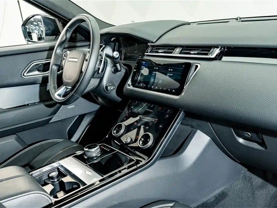Land Rover Velar 2018 — фото 17