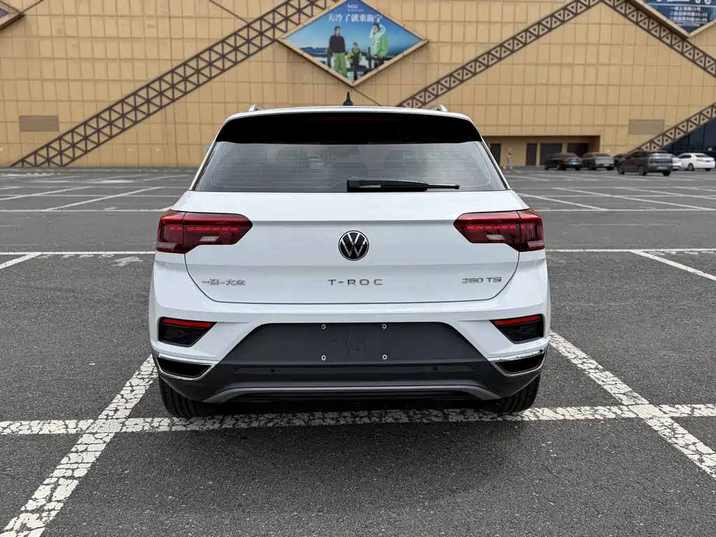 Volkswagen T-Roc 2021 — фото 5