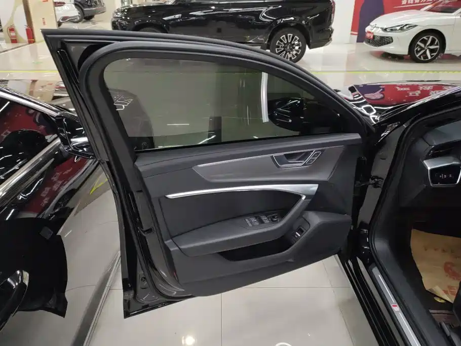 Audi A6L 2024