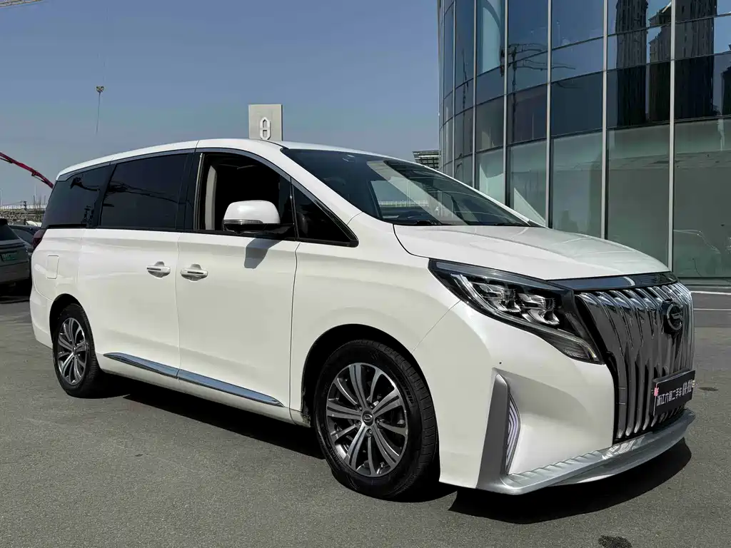 GAC Motor Trumpchi M8 2019 — фото 3