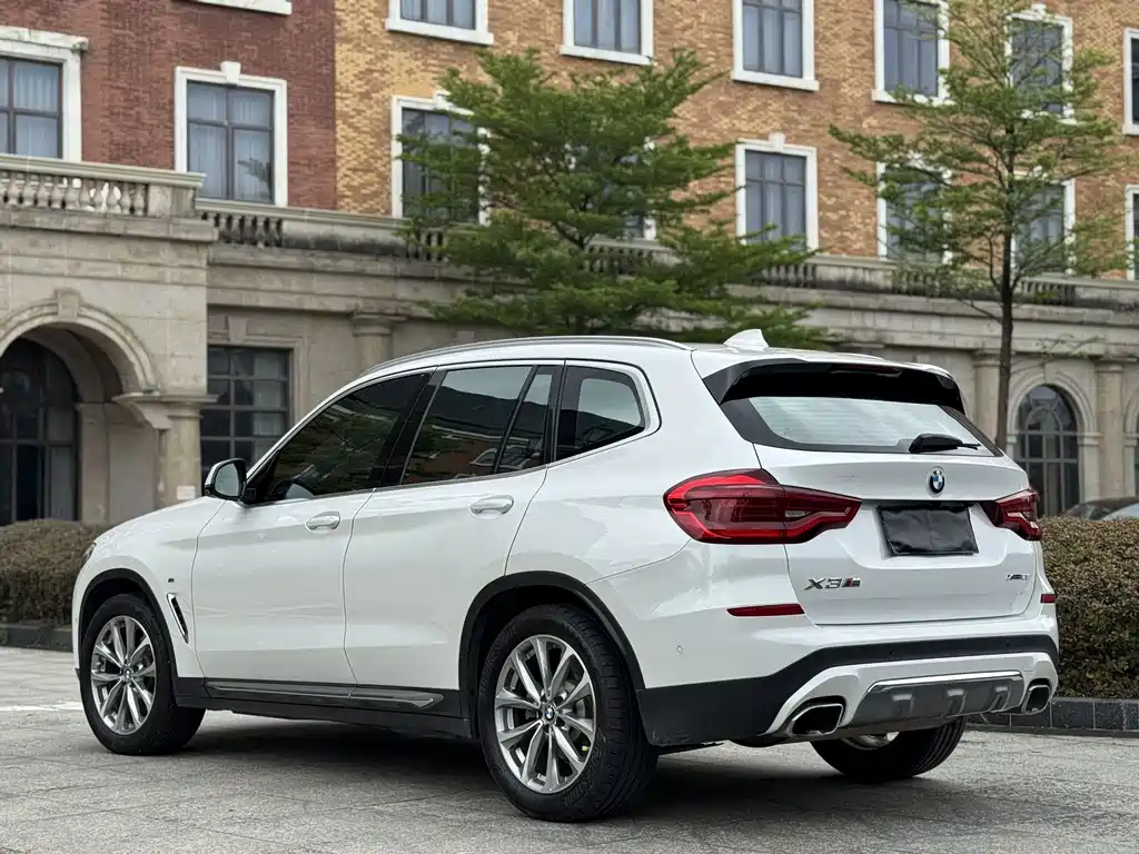 BMW X3 2019 — фото 5