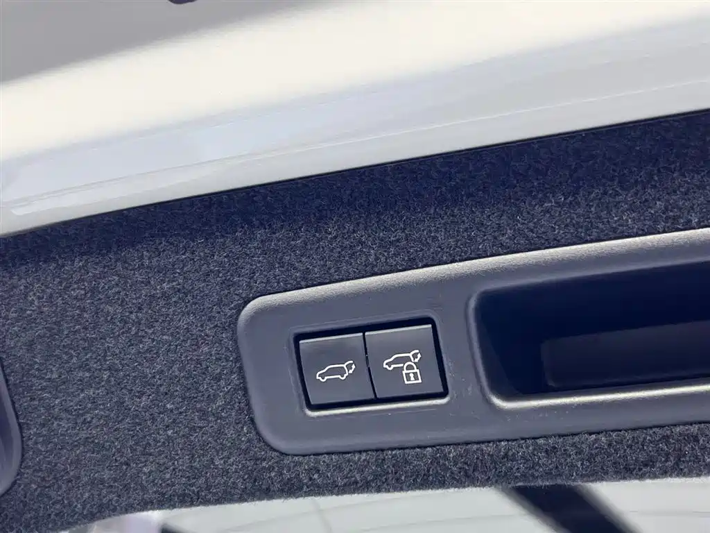 Lexus RX 2022 — фото 10