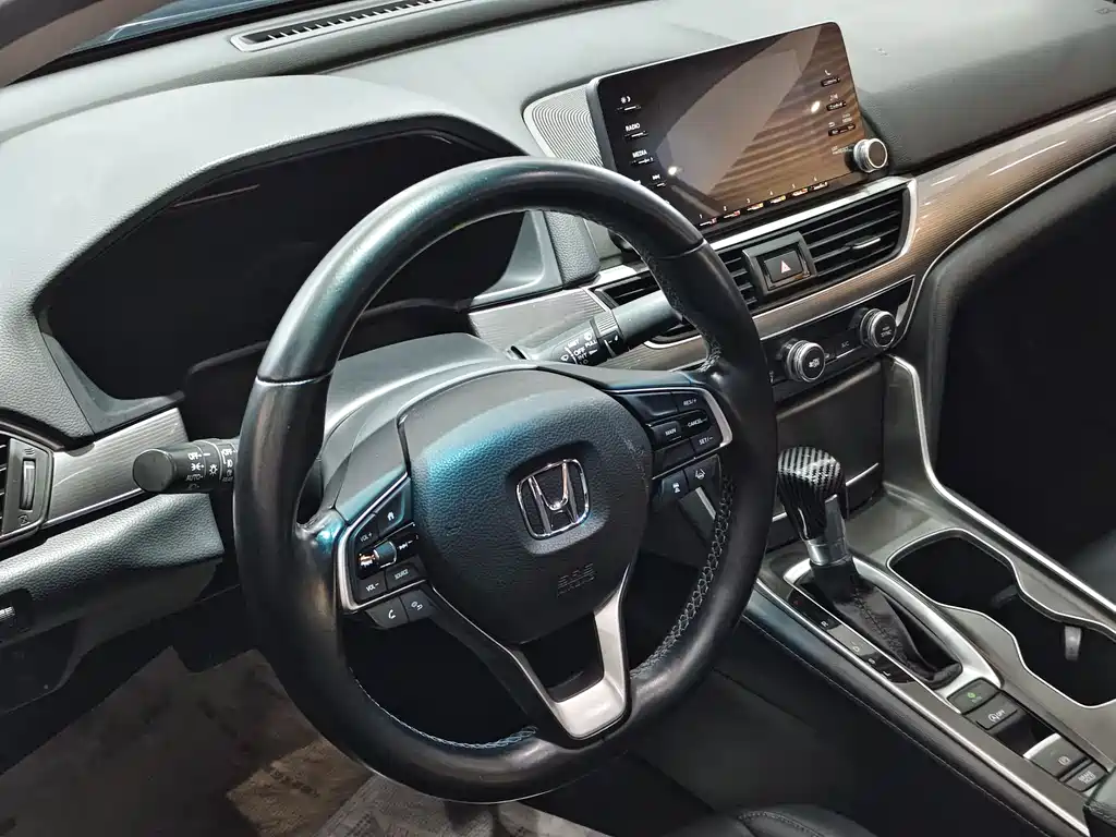 Honda Accord 2021 — фото 4
