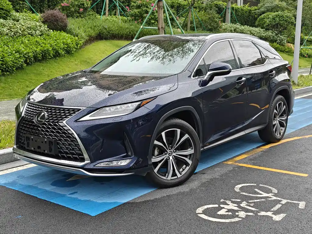 Lexus RX 2022
