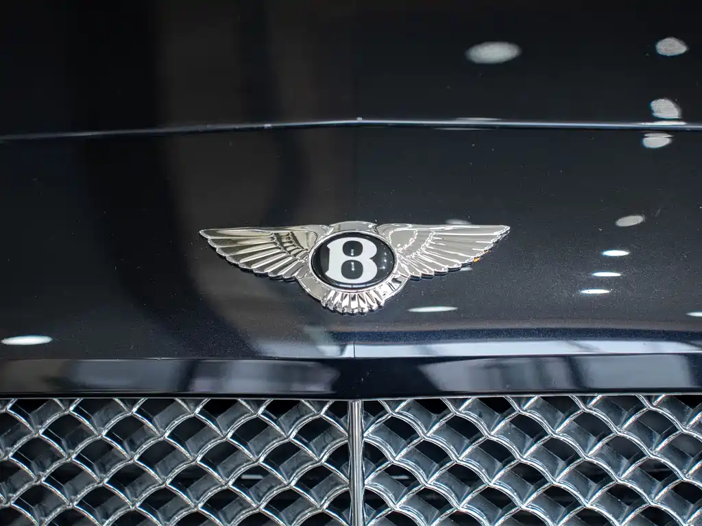 Bentley Flying Spur 2012 — фото 10