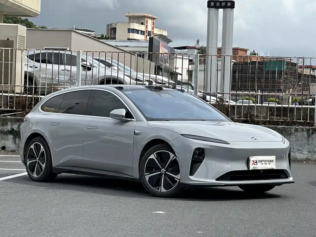 NIO ET5T 2023