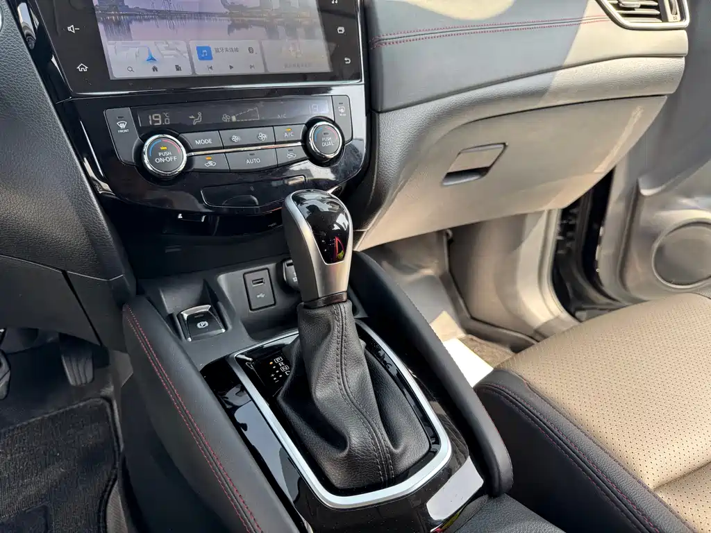 Nissan Qashqai 2023 — фото 12