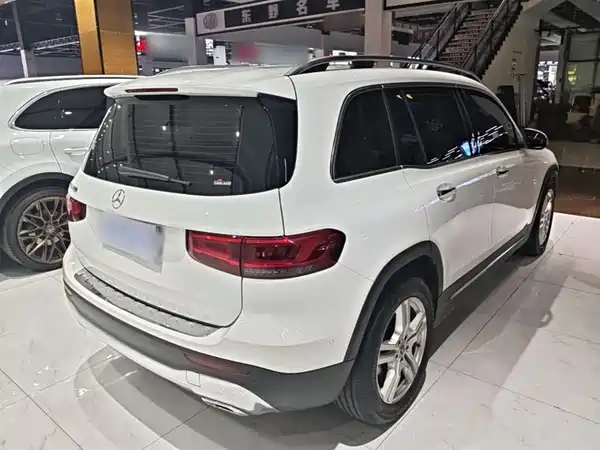 Mercedes-Benz GLB 2020