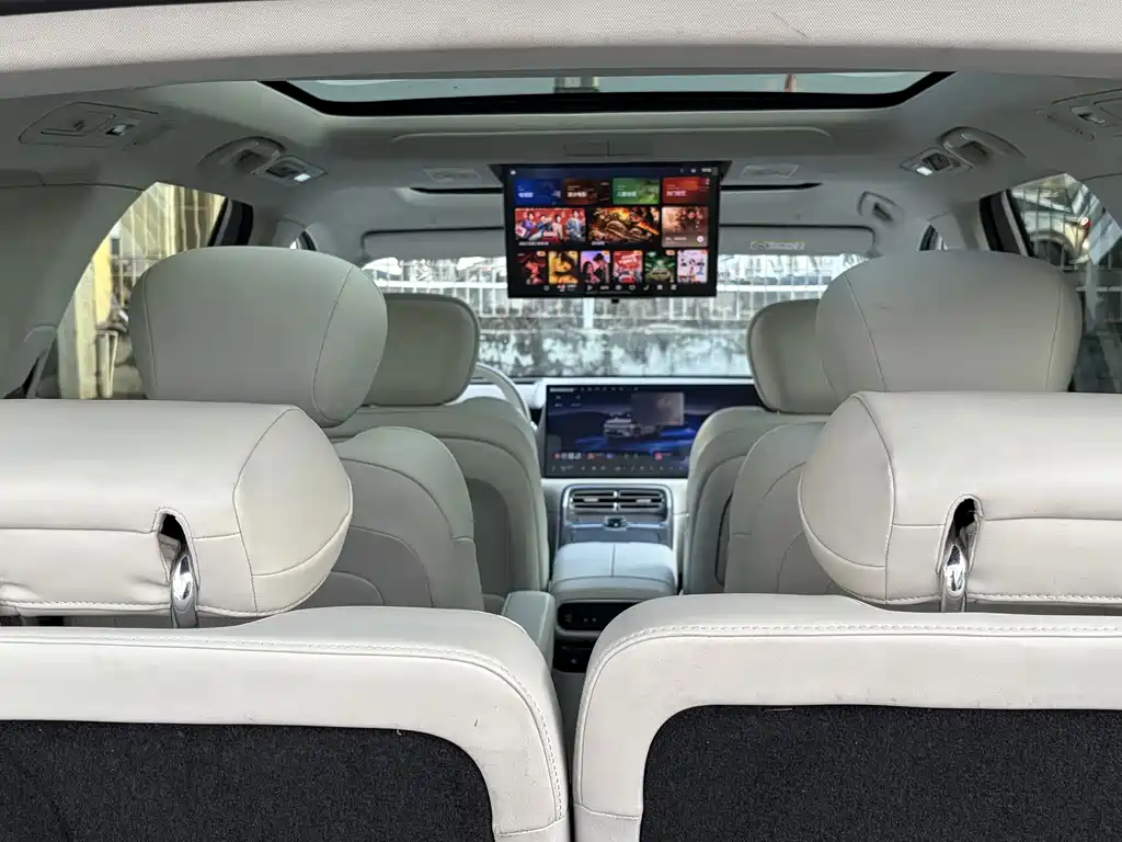 Geely Galaxy M9 2025 — фото 11
