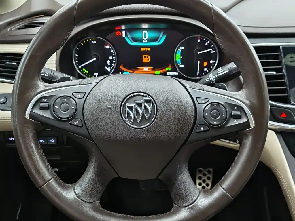 Buick LaCrosse 2016 — фото 13