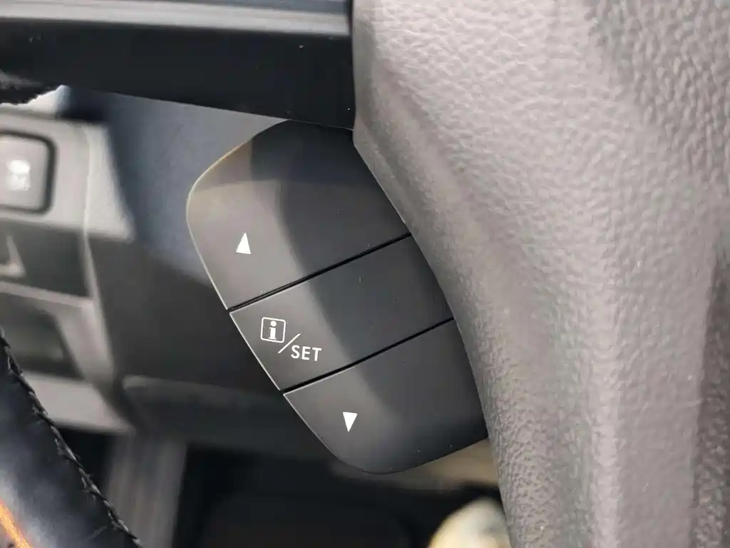 Subaru XV 2013 — фото 10