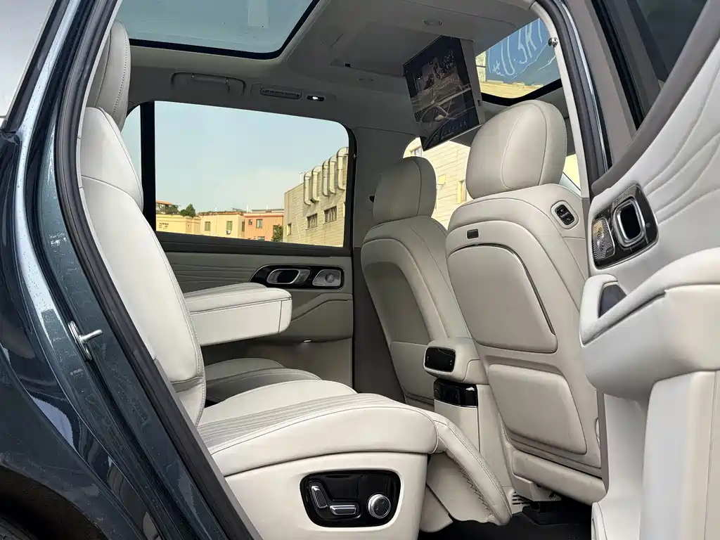 Geely Galaxy M9 2025 — фото 23