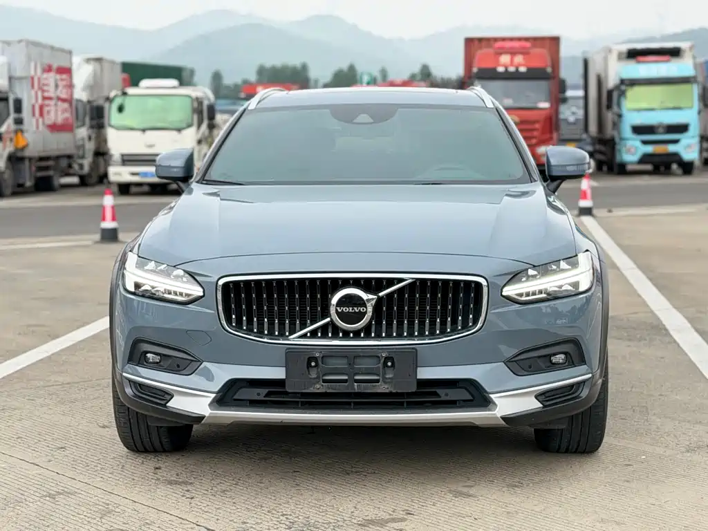 Volvo V90 2021 — фото 2