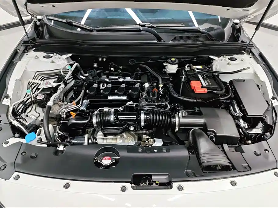 Honda Accord 2021 — фото 10