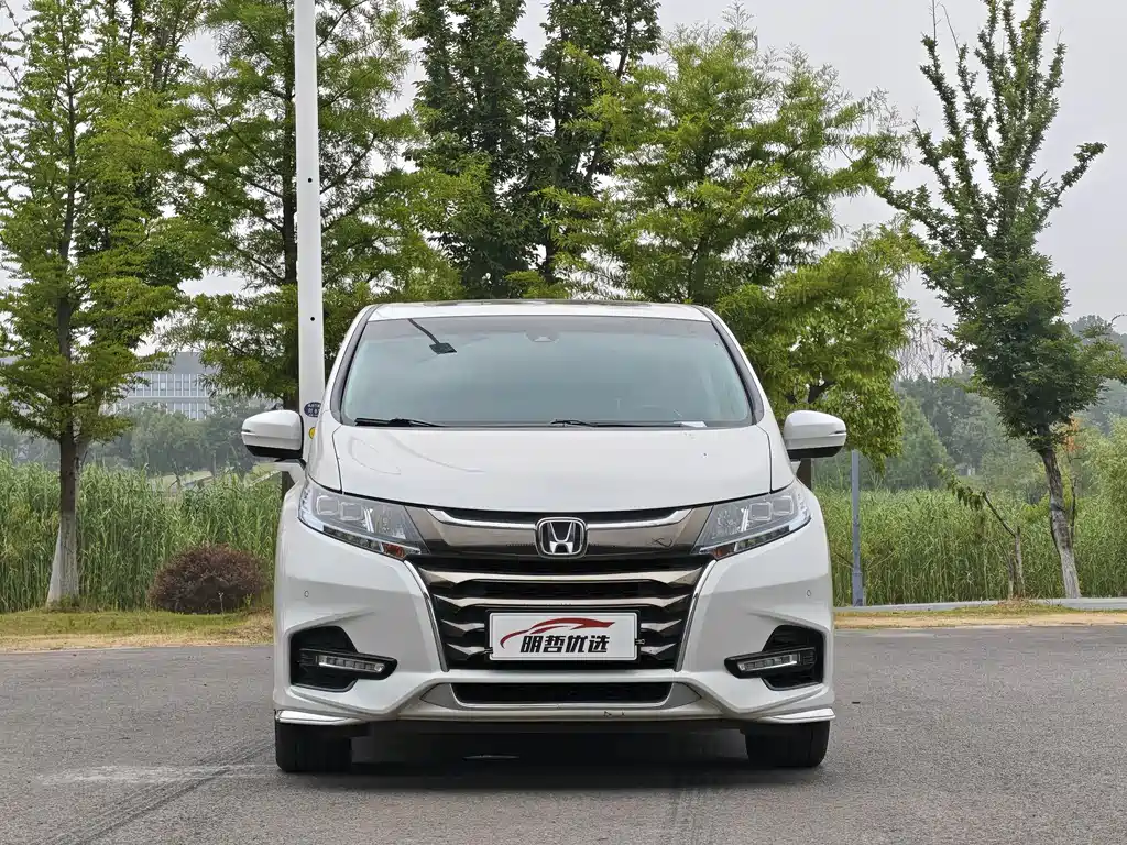 Honda Odyssey 2021 — фото 1