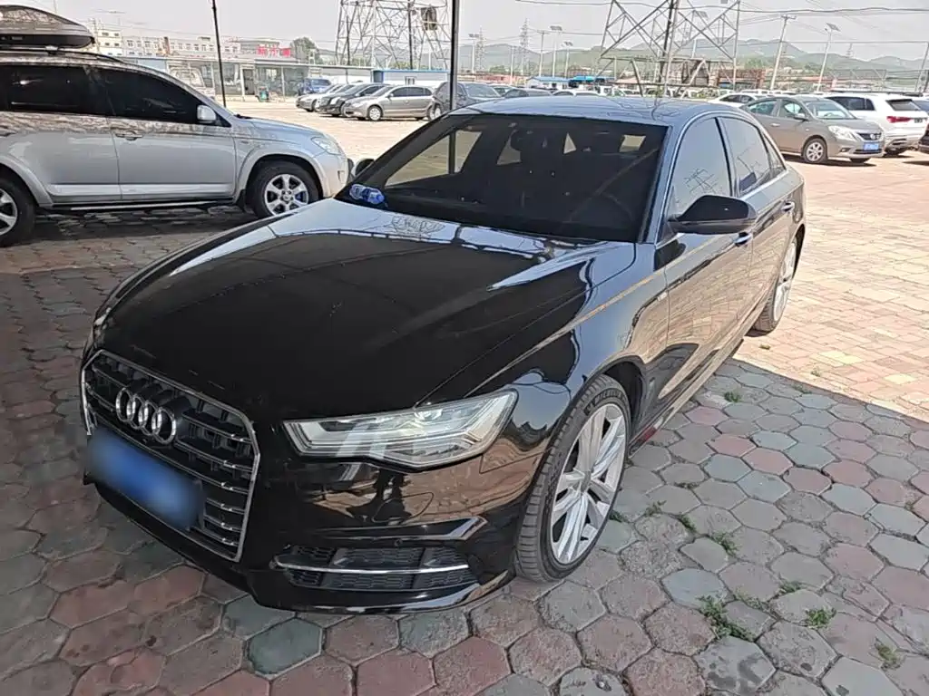Audi A6L 2018 — фото 1