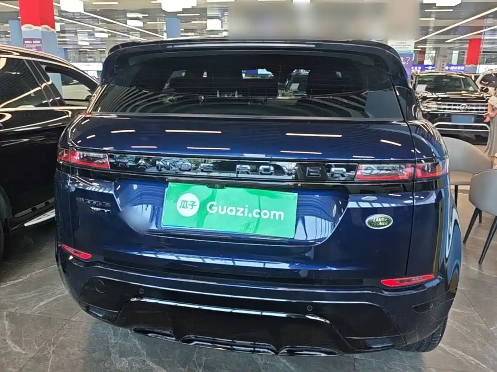 Land Rover Evoque 2021