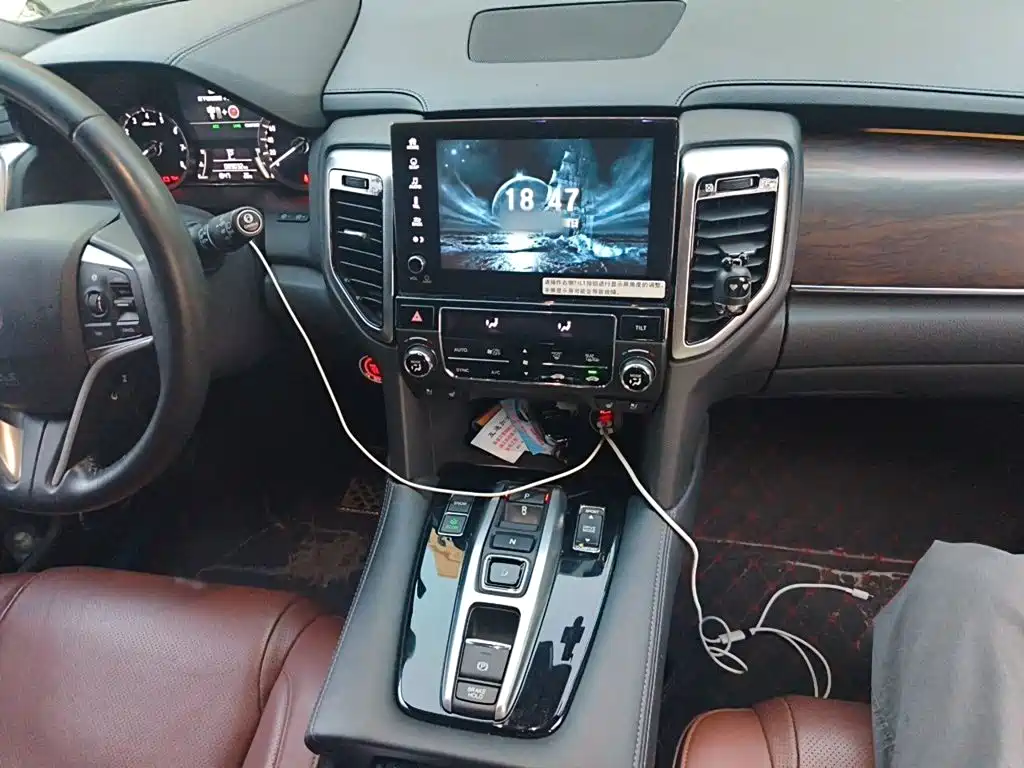 Honda UR-V 2018 — фото 6
