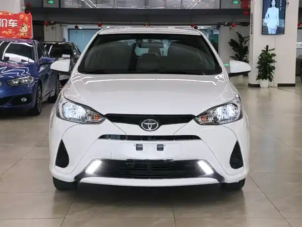 Toyota Yaris L 2020