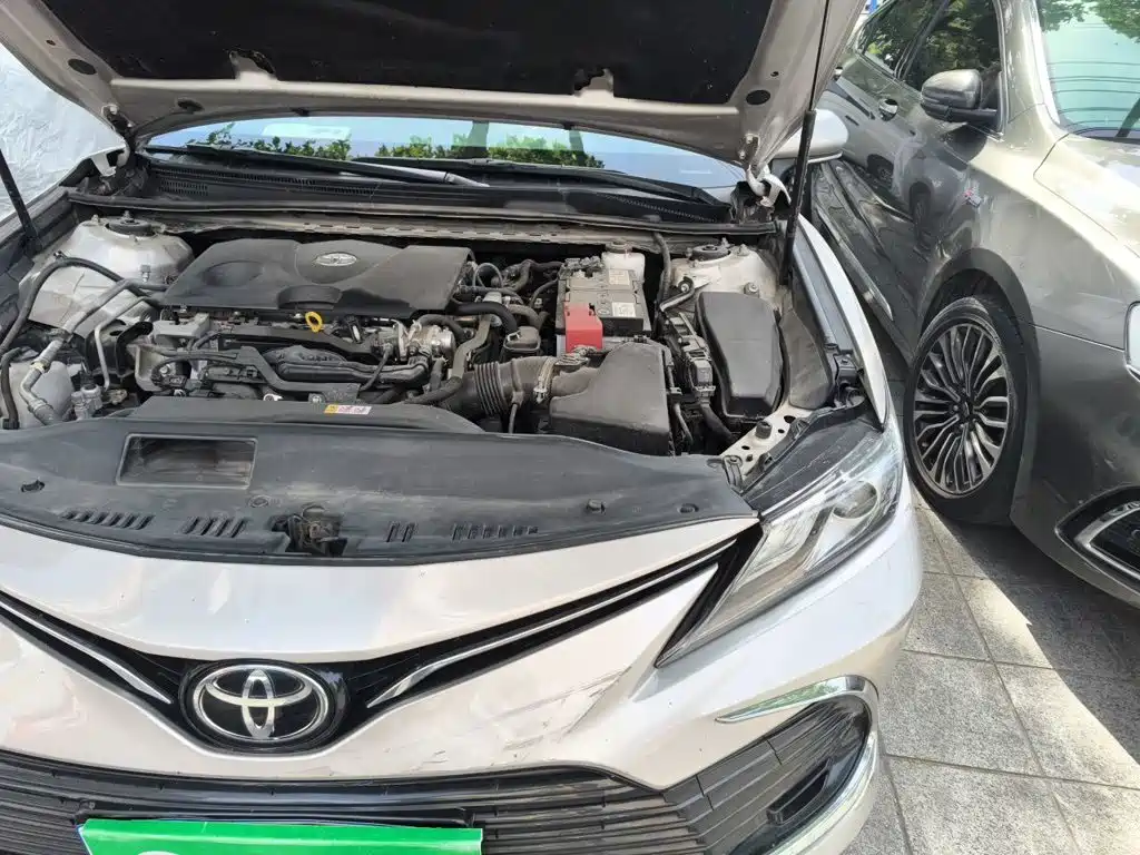 Toyota Camry 2022 — фото 22