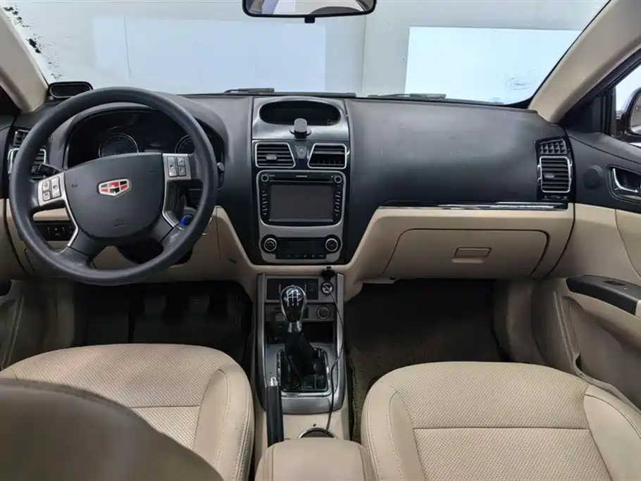 Geely Emgrand Classic 2013 — фото 12