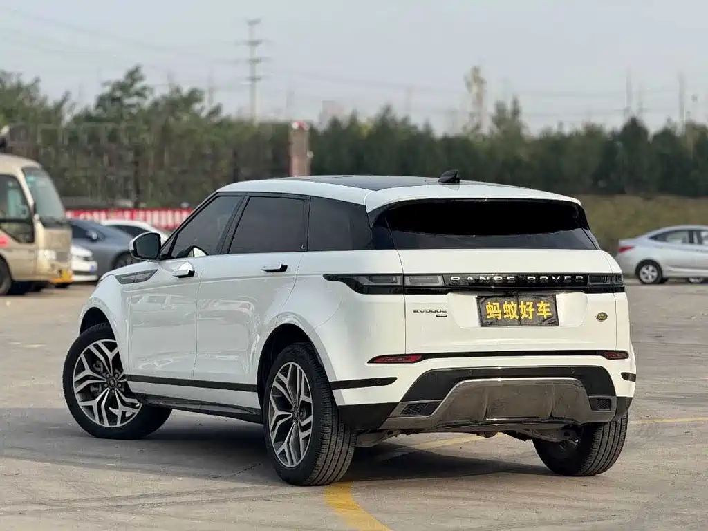Land Rover Evoque 2023