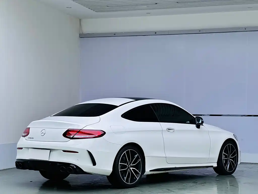 Mercedes-Benz C-Class AMG 2019 — фото 6