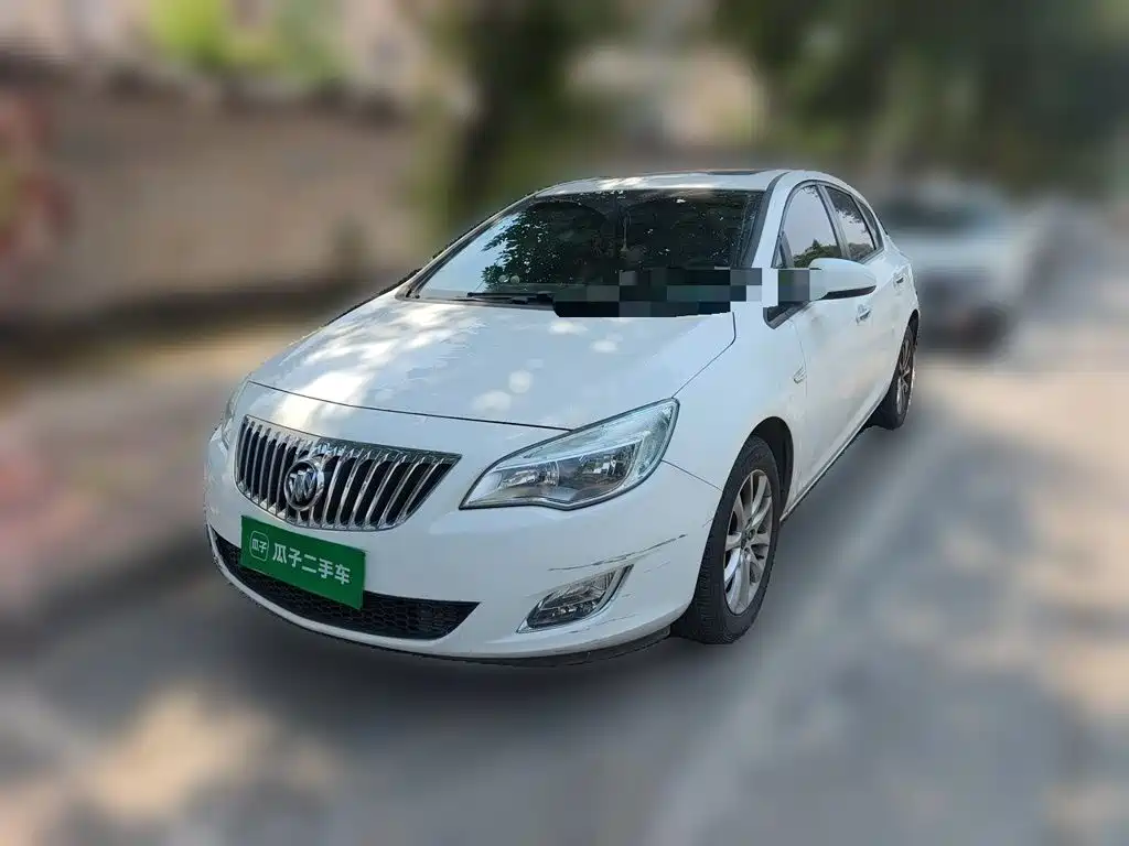 Buick Excelle 2015 — фото 1