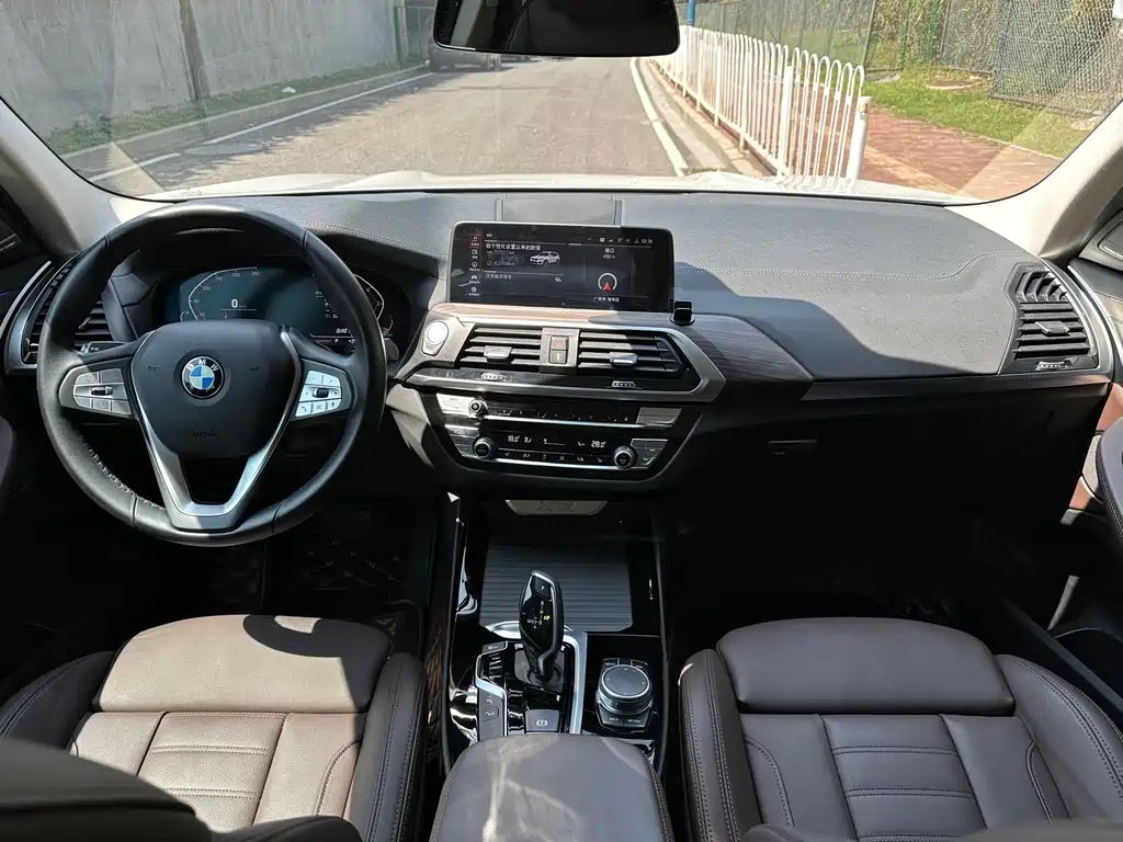 BMW X3 2021 — фото 19