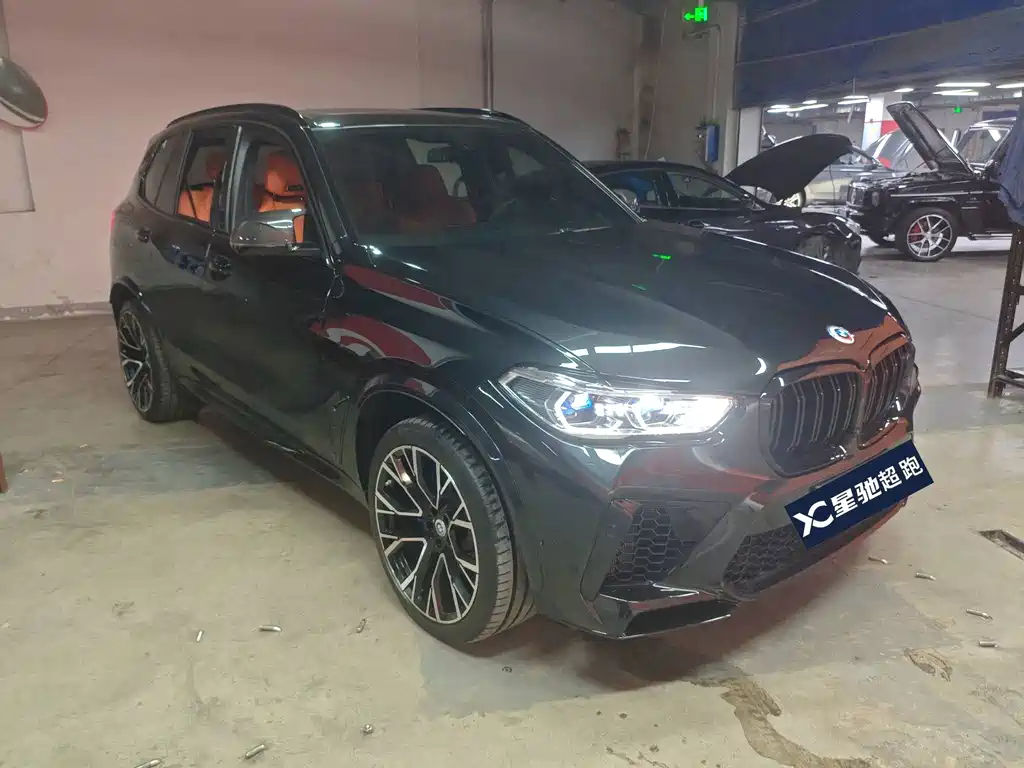 BMW X5 M 2022 — фото 2