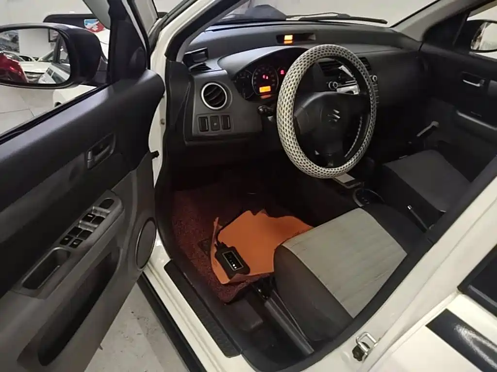 Suzuki Swift 2016 — фото 16