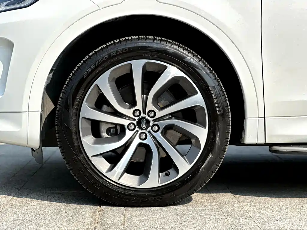 Land Rover Discovery Sport 2022 — фото 26