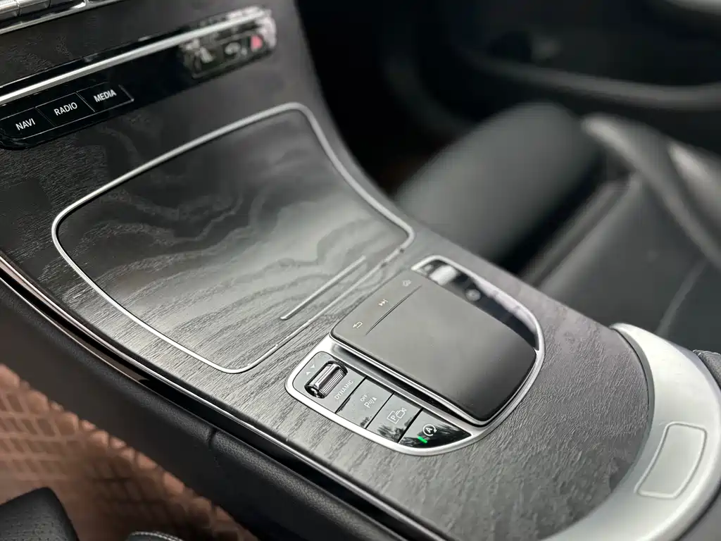 Mercedes-Benz C-Class 2020 — фото 10
