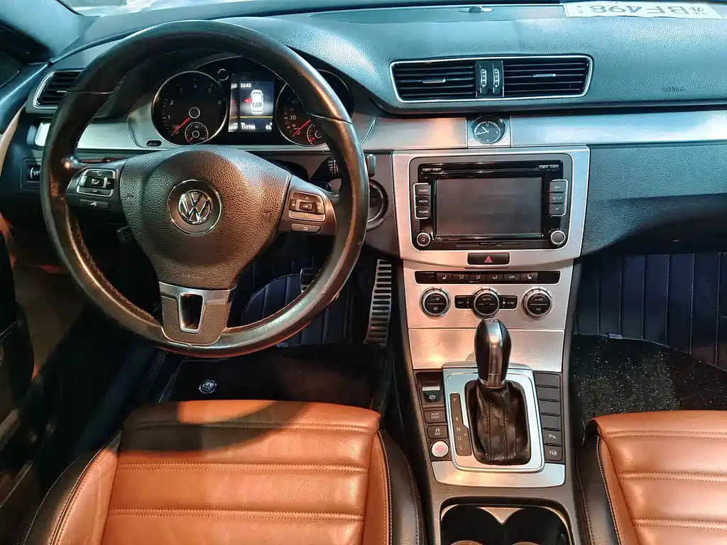 Volkswagen CC 2015 — фото 12