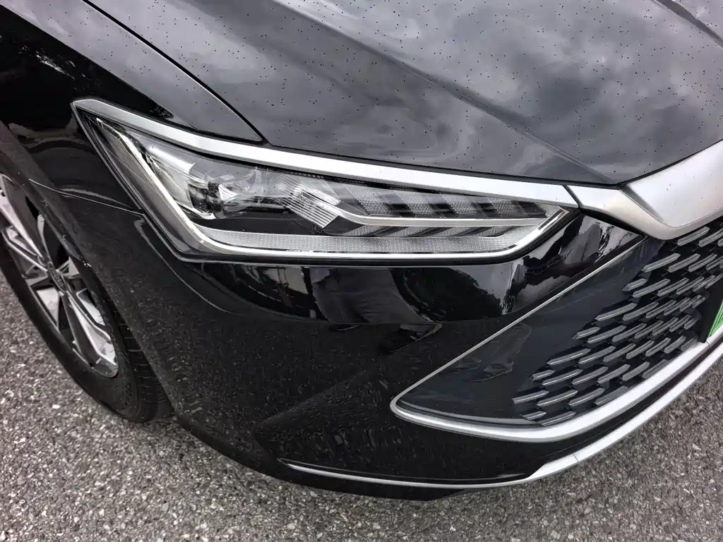 BYD Qin PLUS 2023 — фото 19