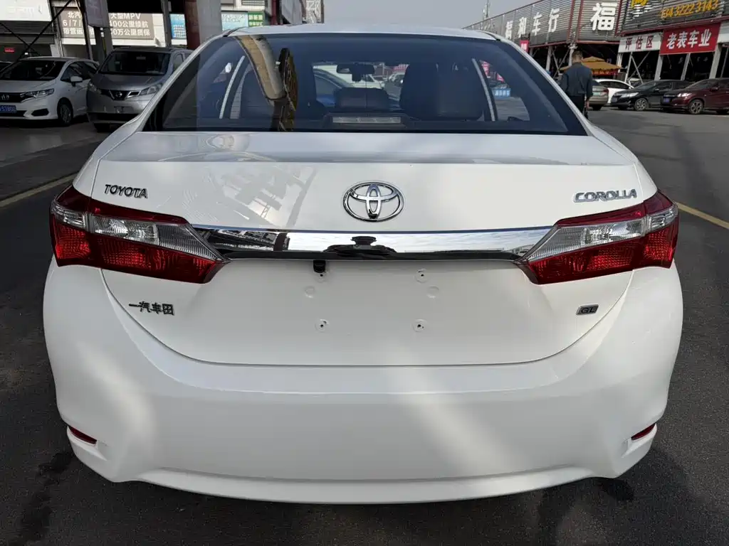 Toyota Corolla 2016 — фото 6
