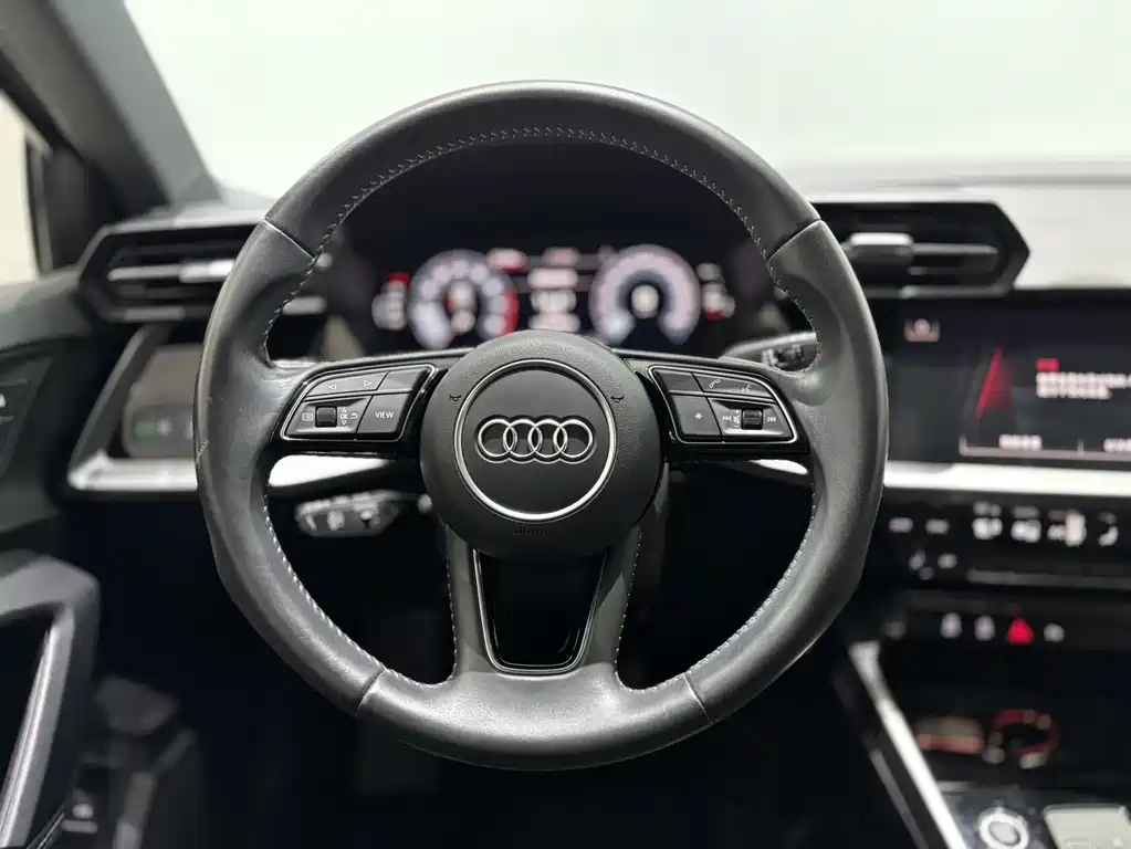 Audi A3 2022 — фото 8