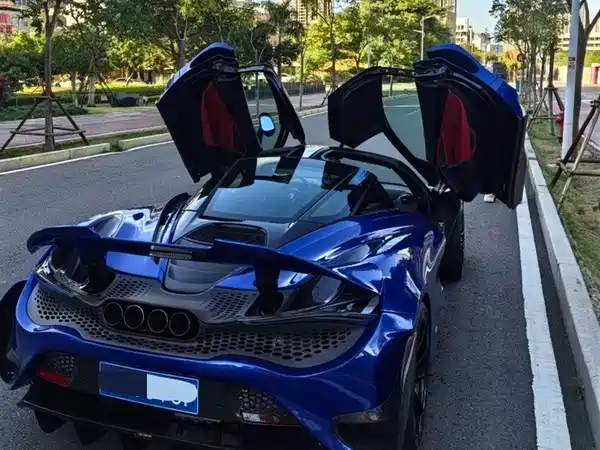 McLaren 720S 2019