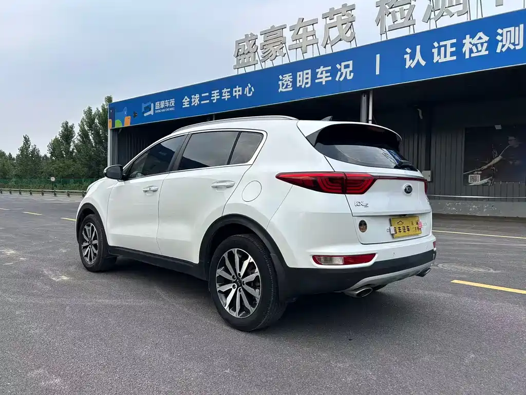 Kia KX5 2018 — фото 17