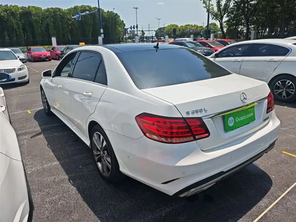 Mercedes-Benz E-Class 2015 — фото 5