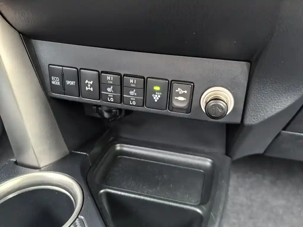 Toyota RAV4 2014 — фото 22