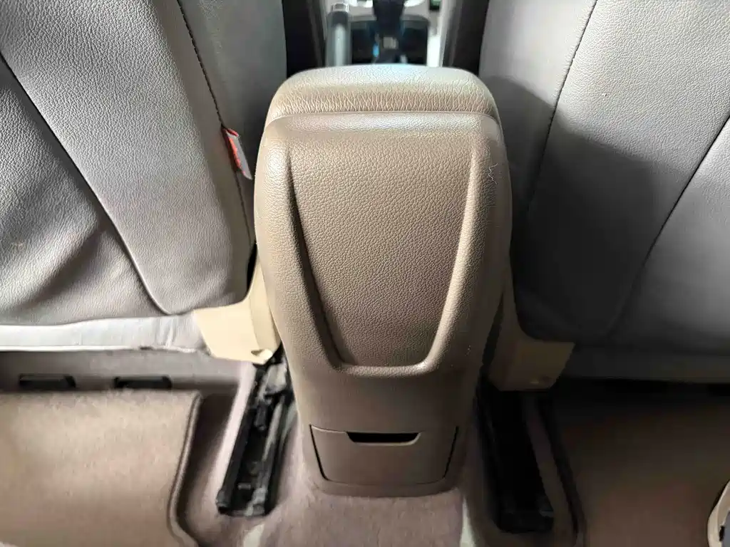 Buick Excelle 2015 — фото 31