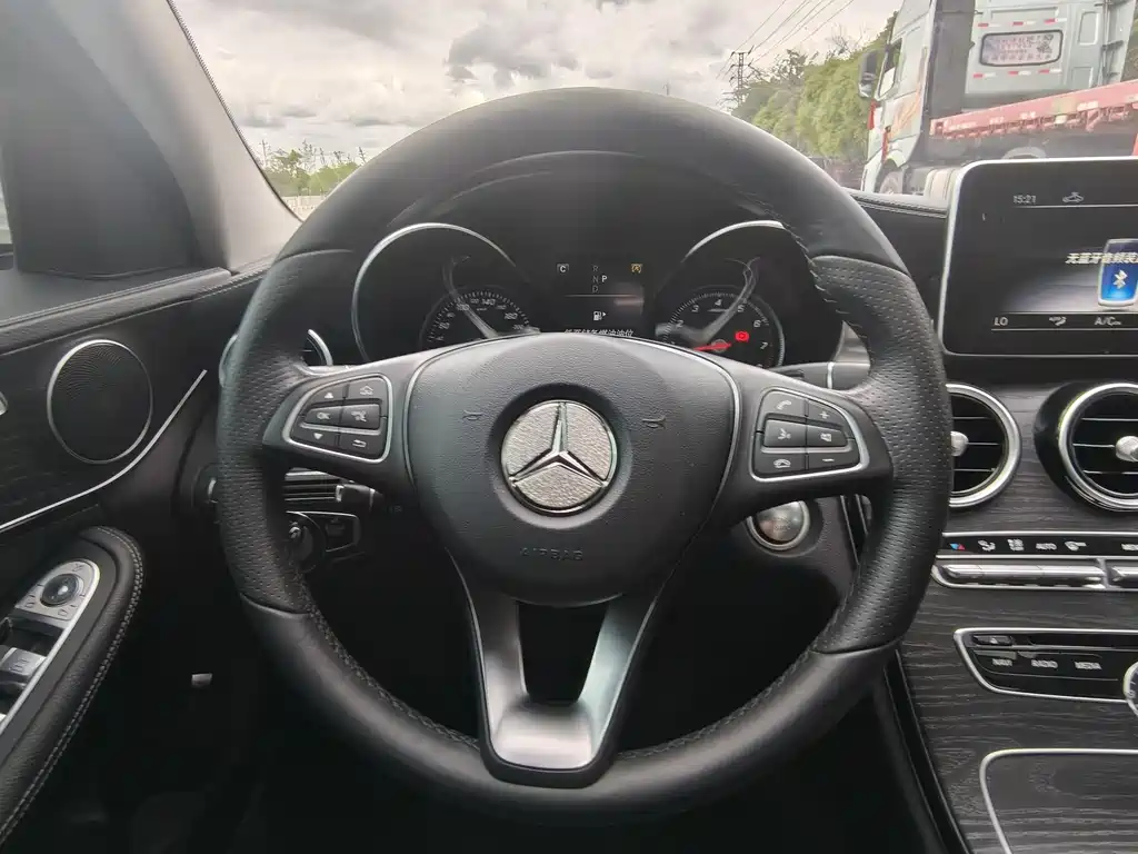 Mercedes-Benz C-Class 2018 — фото 12