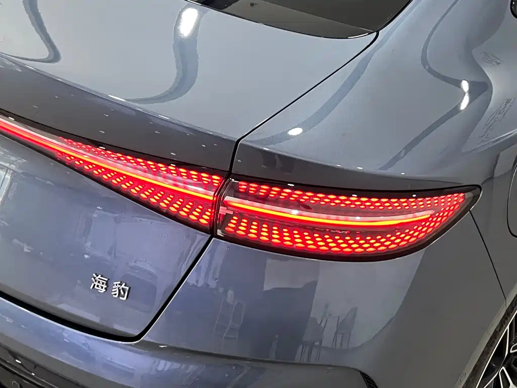BYD Seal 2024 — фото 6