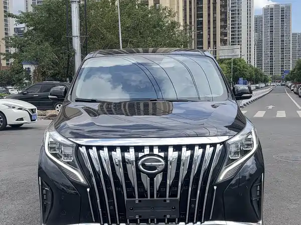GAC Trumpchi M8 2022
